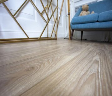 Кварцвиниловый SPC ламинат Damy Floor Family 001-2 Дуб Селект