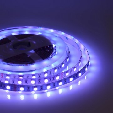 Светодиодная лента Apeyron 14,4W/m 60LED/m 5050SMD разноцветная 5M 00-310