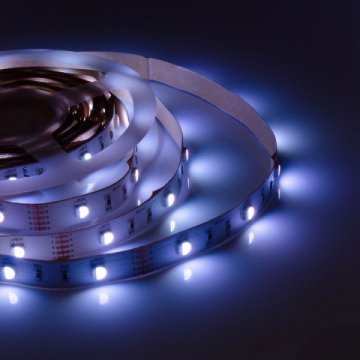 Светодиодная лента Apeyron 7,2W/m 30LED/m 5050SMD разноцветная/холодный белый 5M 00-100