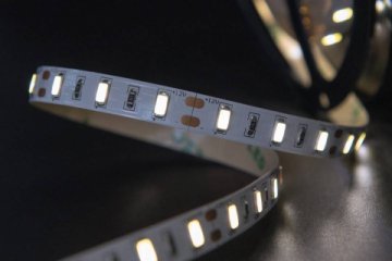 Светодиодная лента SWG 12W/m 60LED/m 5630SMD нейтральный белый 5M 001689