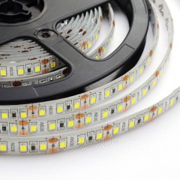 Светодиодная влагозащищенная лента OGM 9,6W/m 120LED/m 2835SMD холодный белый 5M LSE-151