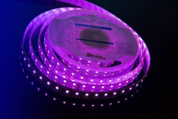 Светодиодная влагозащищенная лента DesignLed 28,8W/m 120LED/m 5050SMD разноцветный/холодный белый 5M 000514