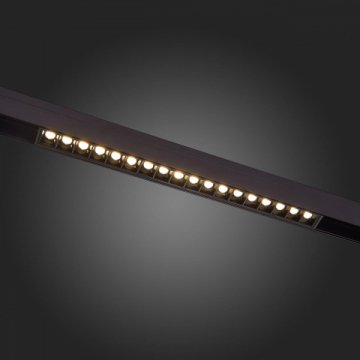 Трековый светодиодный светильник для магнитного шинопровода ST Luce Siede ST361.446.18