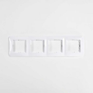 Рамка 4-ая горизонтальная Lezard Karina Life белая 708-0200-149