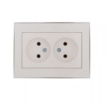 Розетка 2-ая без зазем. Lezard Rain белая с бок. вст. хром 703-0225-128