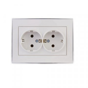 Розетка 2-ая с зазем. Lezard Rain белая с бок. вст. хром 703-0225-127