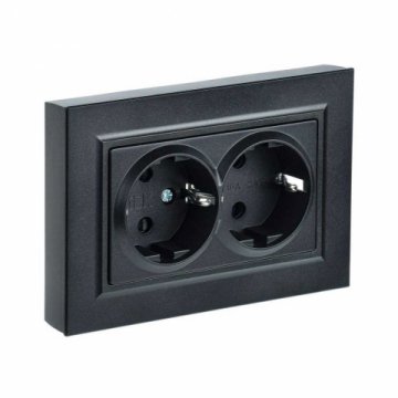 Розетка двойная 2P+PE IEK Brite со шторками черная BR-R24-16-K02-F