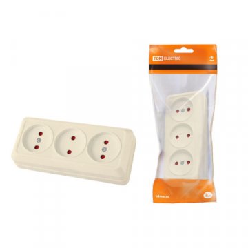 Розетка тройная 2P TDM Electric Ладога со шторками слоновая кость SQ1801-0225