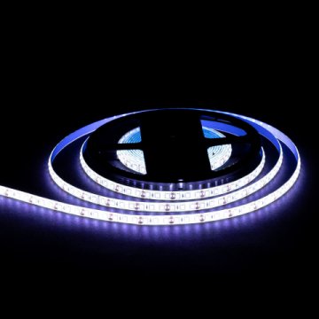 Светодиодная лента OGM 9,6W/m 120LED/m 2835SMD холодный белый 5M LSE-261