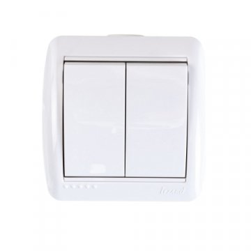 Выключатель двойной Lezard Nata белый 710-0200-101