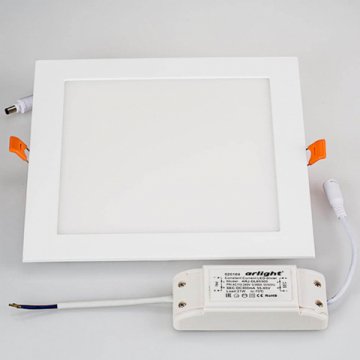 Встраиваемый светодиодный светильник Arlight DL-225x225M-21W White 020135