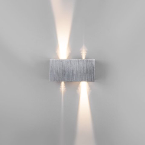 Уличный настенный светодиодный светильник Elektrostandard Winner 35137/W алюминий a057137