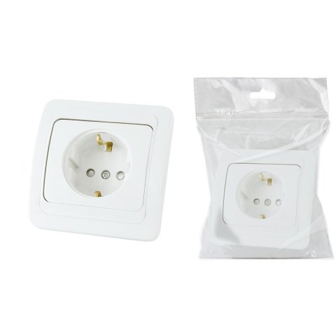 Розетка 2P+PE TDM Electric Валдай со шторками белая SQ1804-0028