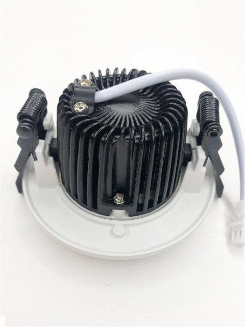 Встраиваемый светодиодный светильник Elvan VLS-006R-7W-WW-Wh